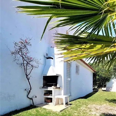 Oura Parque Apartment *